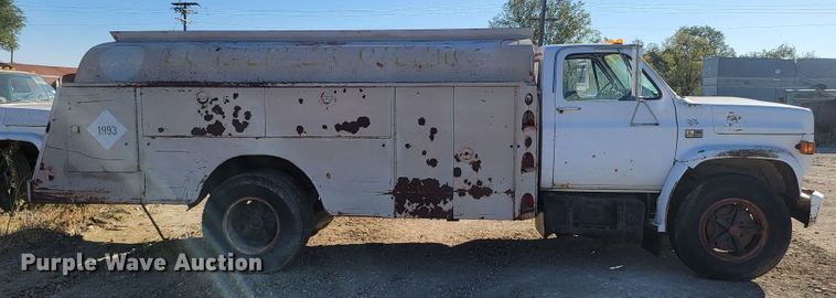 image for item LL9562 1980 Chevrolet 70  fuel / lube truck