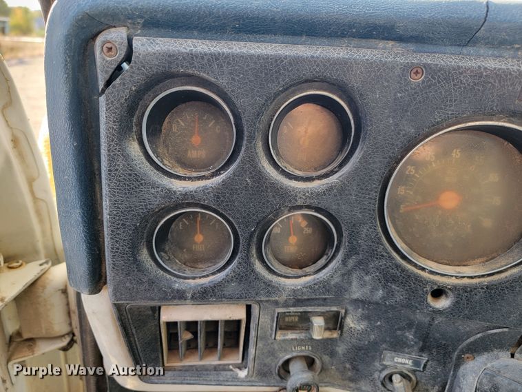 image for item LL9562 1980 Chevrolet 70  fuel / lube truck