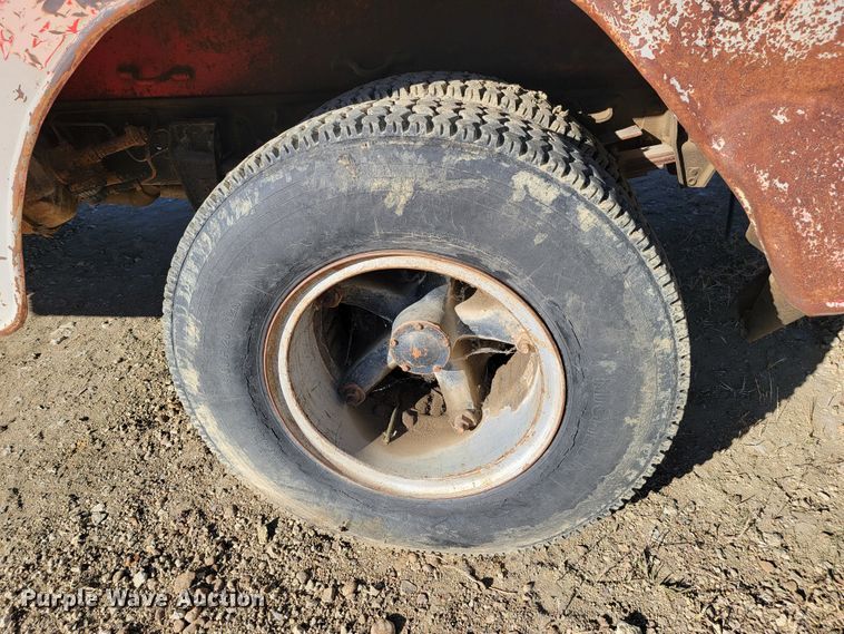 image for item LL9562 1980 Chevrolet 70  fuel / lube truck