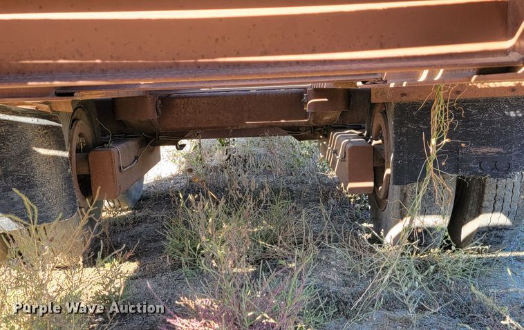 image for item LL9563 1978 Mill  equipment trailer