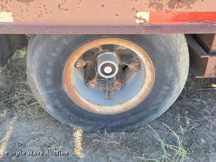 image for item LL9563 1978 Mill  equipment trailer