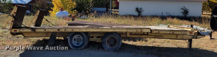 image for item LL9564 1978  tilt deck equipment trailer