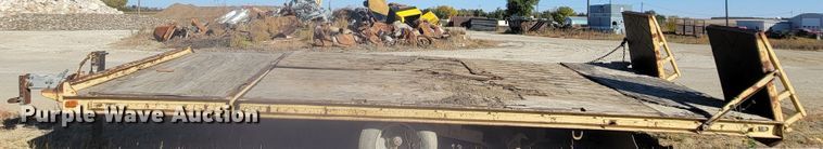 image for item LL9564 1978  tilt deck equipment trailer