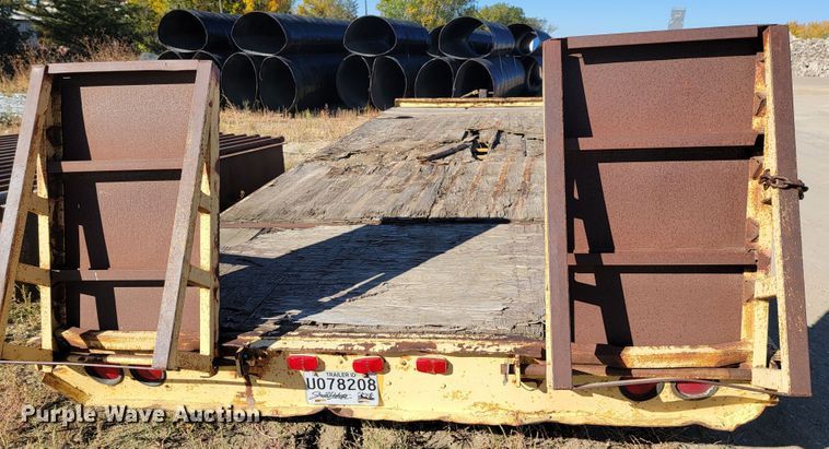image for item LL9564 1978  tilt deck equipment trailer
