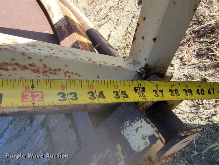 image for item LL9564 1978  tilt deck equipment trailer