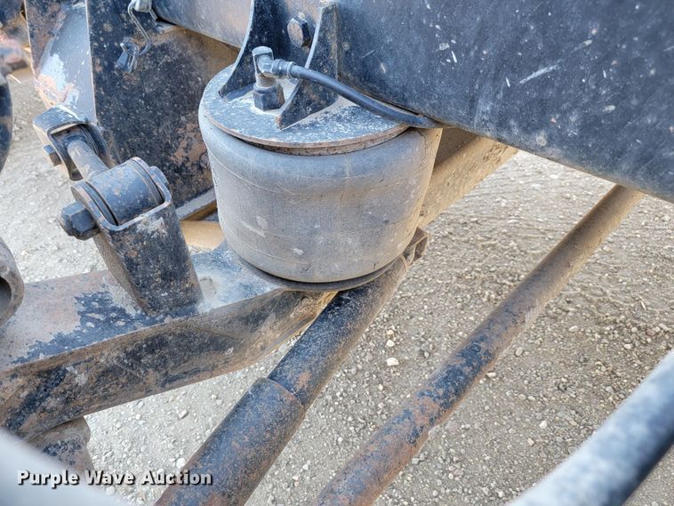 image for item LL9565 2008 Freightliner Classic XL  semi truck