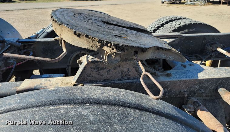 image for item LL9565 2008 Freightliner Classic XL  semi truck