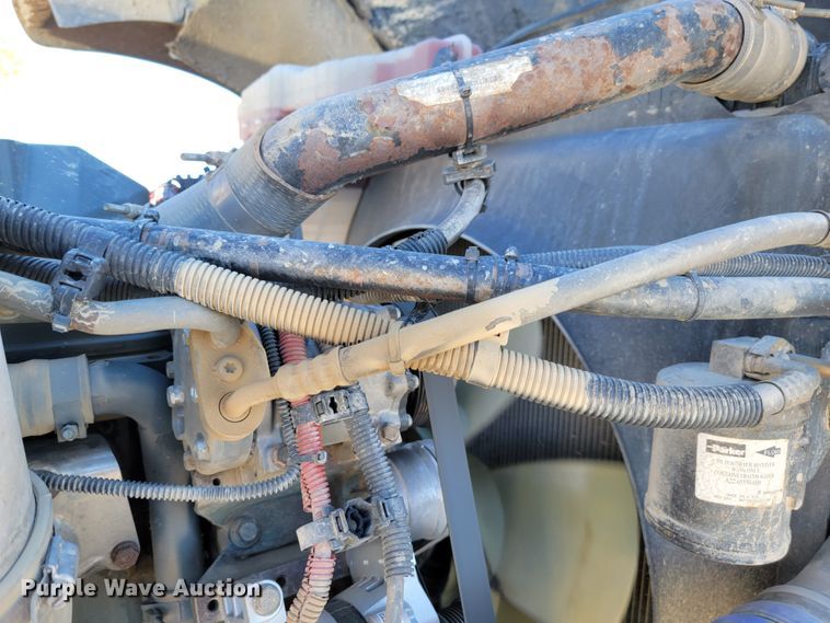 image for item LL9565 2008 Freightliner Classic XL  semi truck