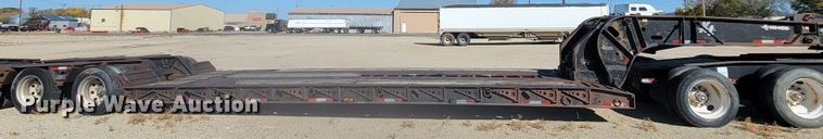 image for item LL9568 2000 XL Specialized Trailers XL110 HDE  lowboy equipment trailer