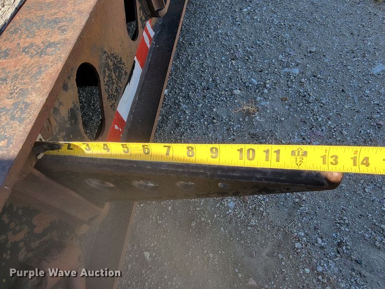 image for item LL9568 2000 XL Specialized Trailers XL110 HDE  lowboy equipment trailer