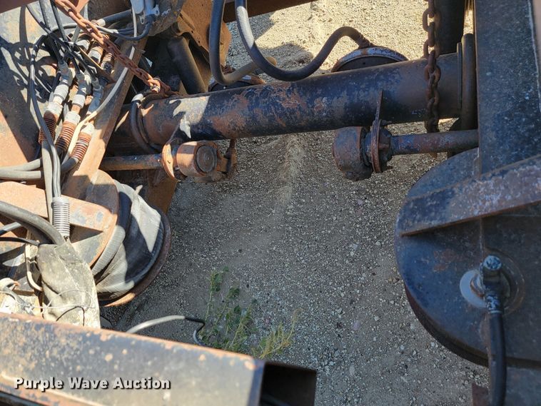 image for item LL9568 2000 XL Specialized Trailers XL110 HDE  lowboy equipment trailer