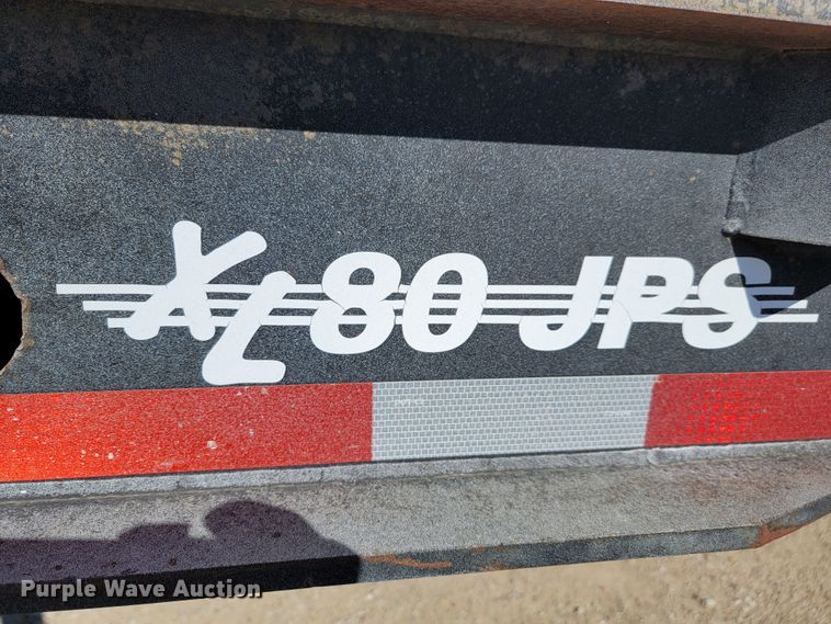 image for item LL9568 2000 XL Specialized Trailers XL110 HDE  lowboy equipment trailer