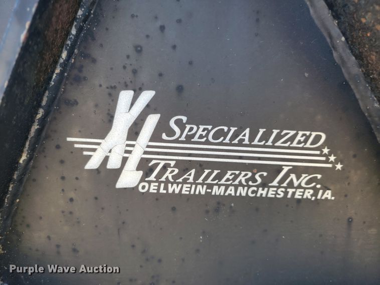 image for item LL9568 2000 XL Specialized Trailers XL110 HDE  lowboy equipment trailer