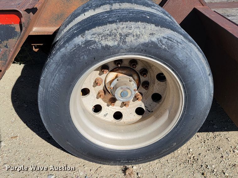 image for item LL9568 2000 XL Specialized Trailers XL110 HDE  lowboy equipment trailer