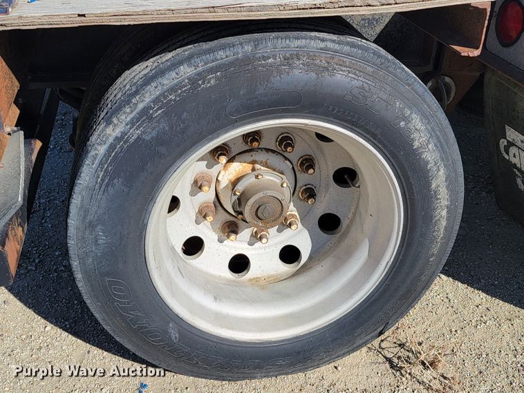 image for item LL9568 2000 XL Specialized Trailers XL110 HDE  lowboy equipment trailer