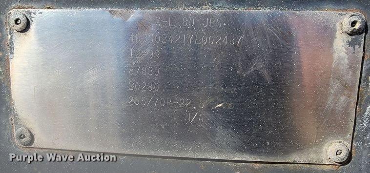 image for item LL9568 2000 XL Specialized Trailers XL110 HDE  lowboy equipment trailer