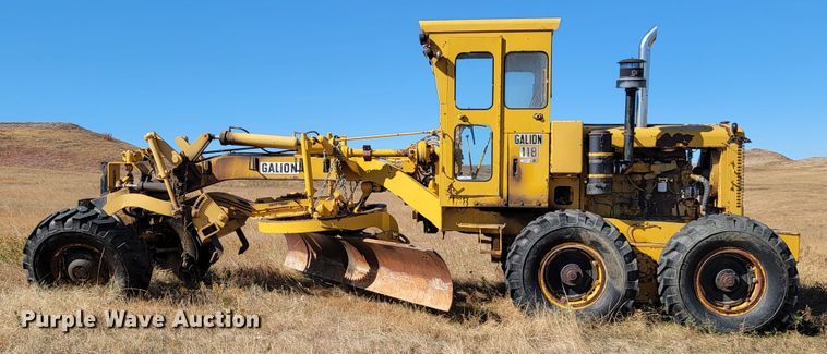 image for item LL9569 1967 Galion 118 Series B  rigid frame motor grader