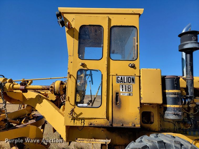 image for item LL9569 1967 Galion 118 Series B  rigid frame motor grader