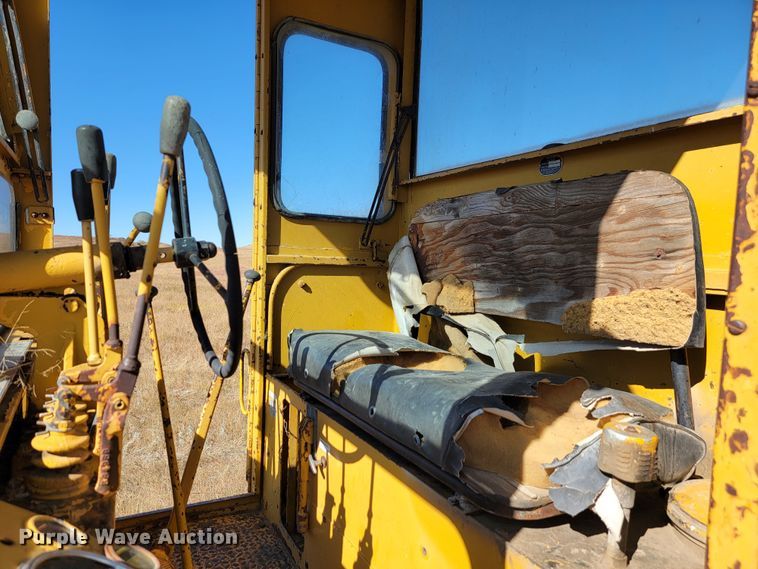 image for item LL9569 1967 Galion 118 Series B  rigid frame motor grader