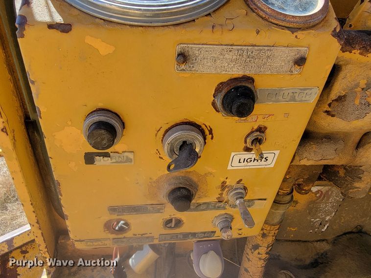 image for item LL9569 1967 Galion 118 Series B  rigid frame motor grader