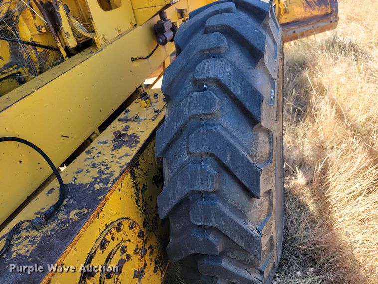 image for item LL9569 1967 Galion 118 Series B  rigid frame motor grader