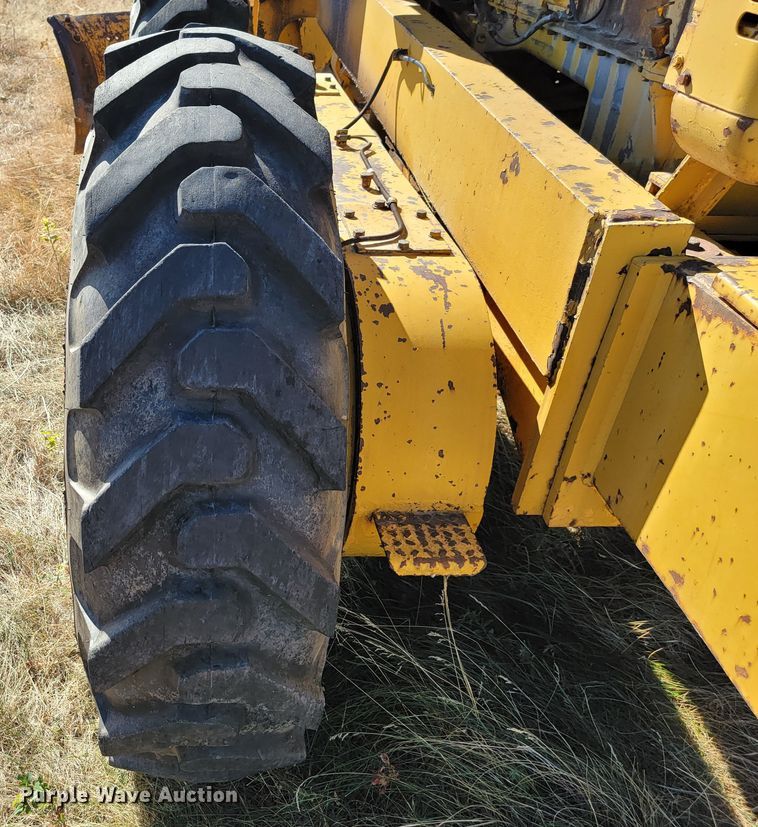 image for item LL9569 1967 Galion 118 Series B  rigid frame motor grader