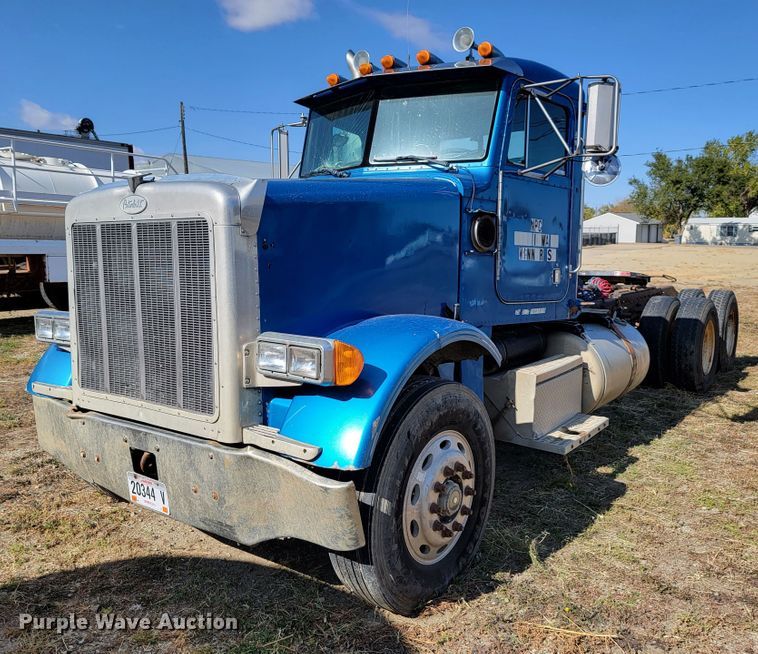 image for item LL9583 1996 Peterbilt 378  semi truck