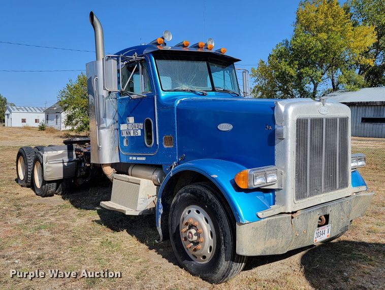 image for item LL9583 1996 Peterbilt 378  semi truck