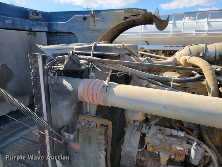 image for item LL9583 1996 Peterbilt 378  semi truck