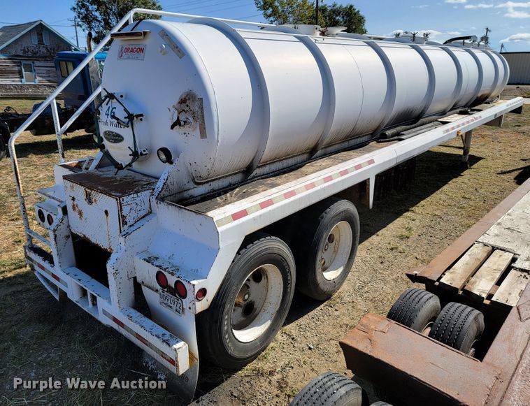 image for item LL9584 2012 Dragon  vacuum trailer