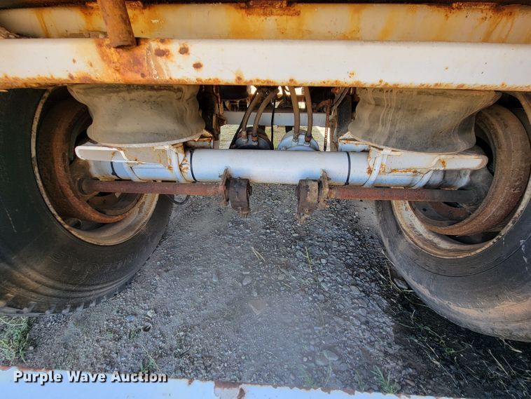 image for item LL9584 2012 Dragon  vacuum trailer