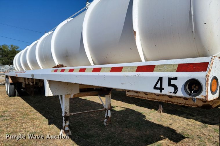 image for item LL9585 2011 Dragon  vacuum trailer