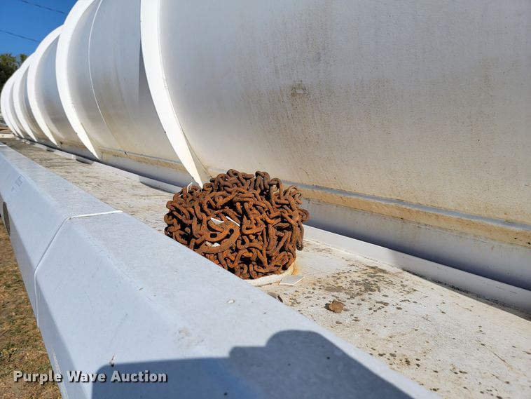 image for item LL9585 2011 Dragon  vacuum trailer