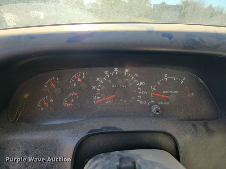 image for item LL9620 2000 Ford F650 Super Duty XL  dump truck