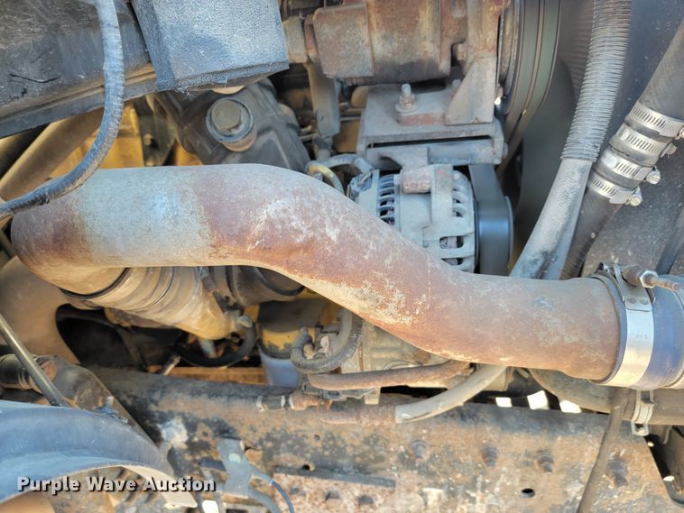 image for item LL9620 2000 Ford F650 Super Duty XL  dump truck