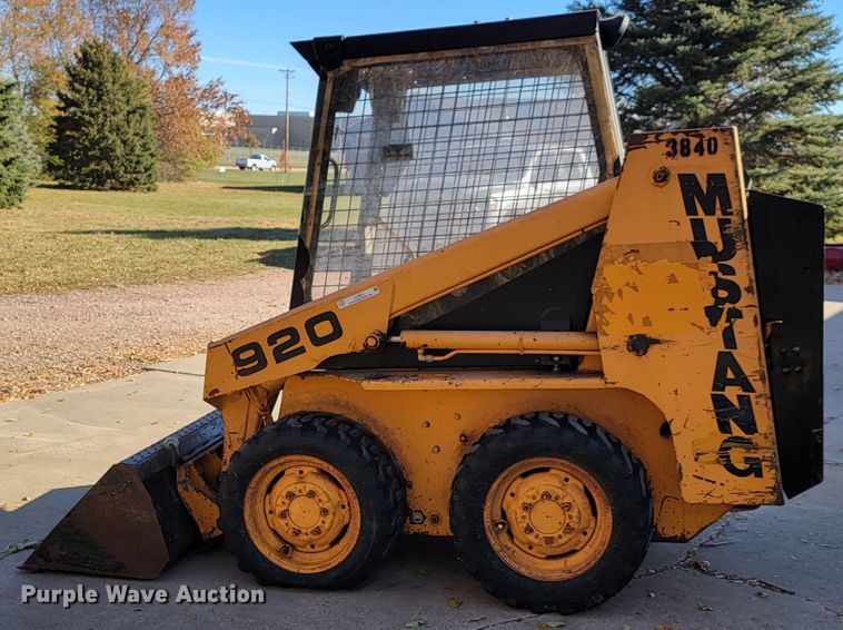 image for item LL9621 Mustang 920  skid steer loader
