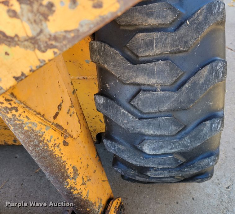 image for item LL9621 Mustang 920  skid steer loader