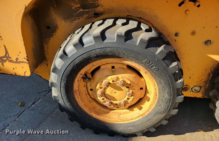 image for item LL9621 Mustang 920  skid steer loader