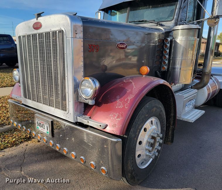 image for item LL9630 1989 Peterbilt 379  semi truck