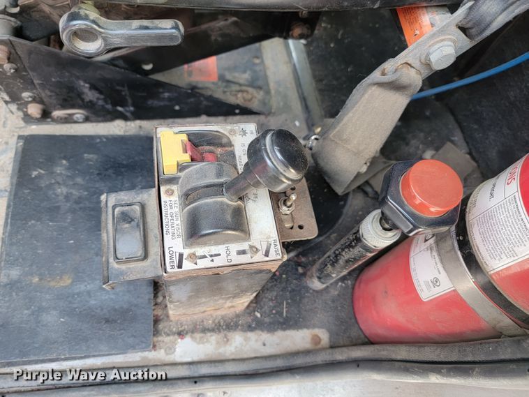 image for item LL9630 1989 Peterbilt 379  semi truck