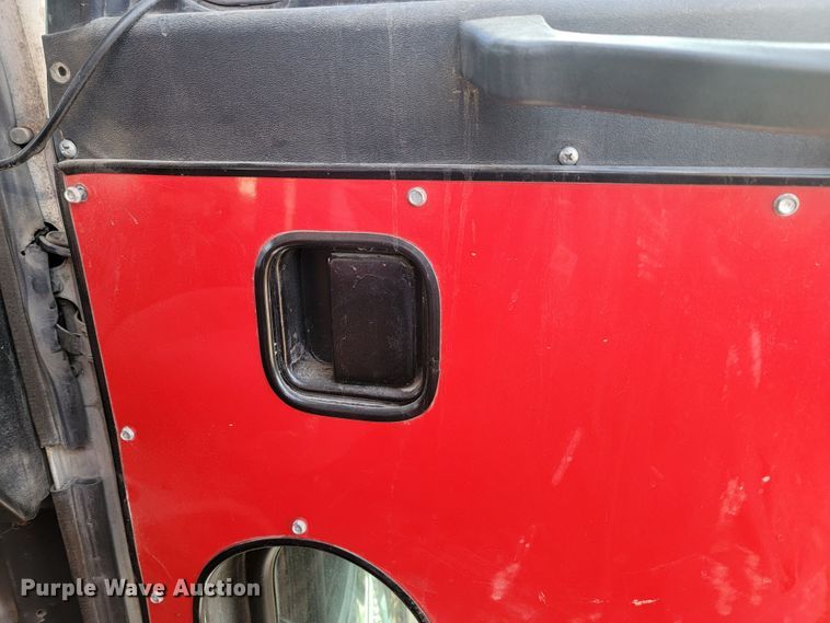 image for item LL9630 1989 Peterbilt 379  semi truck