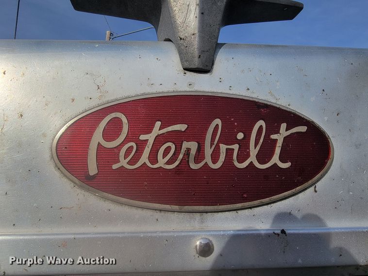 image for item LL9630 1989 Peterbilt 379  semi truck