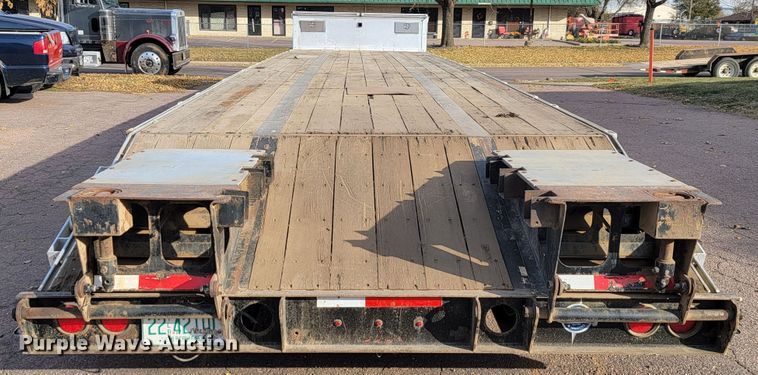 image for item LL9631 2016 Doonan 5021CM  drop deck equipment trailer