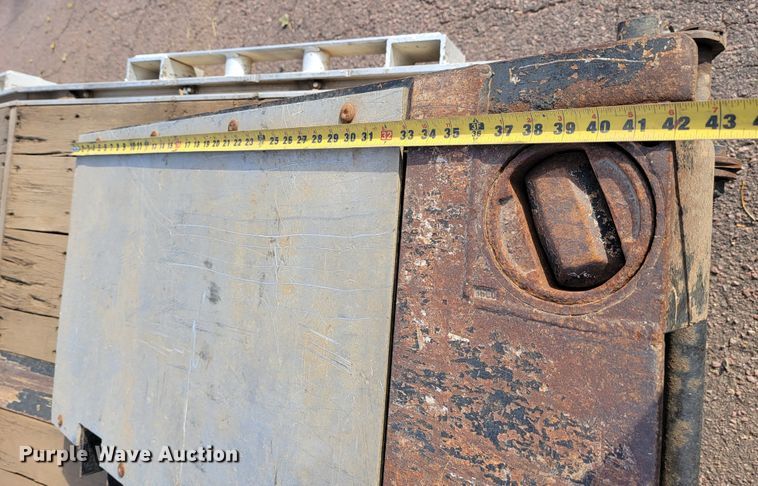 image for item LL9631 2016 Doonan 5021CM  drop deck equipment trailer