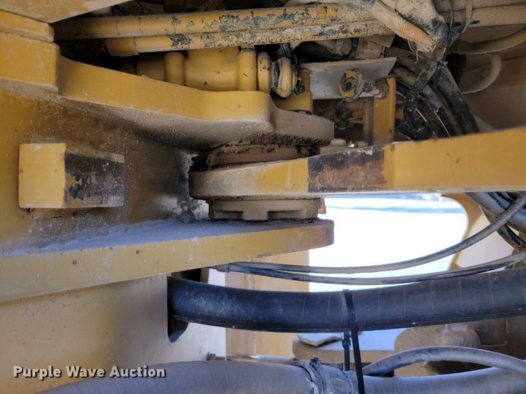 image for item LL9644 1989 Caterpillar 966E  wheel loader