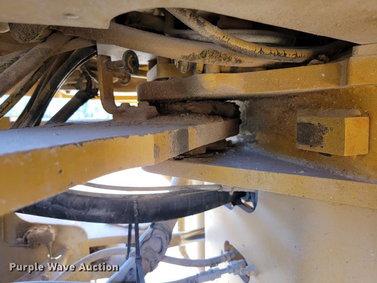 image for item LL9644 1989 Caterpillar 966E  wheel loader