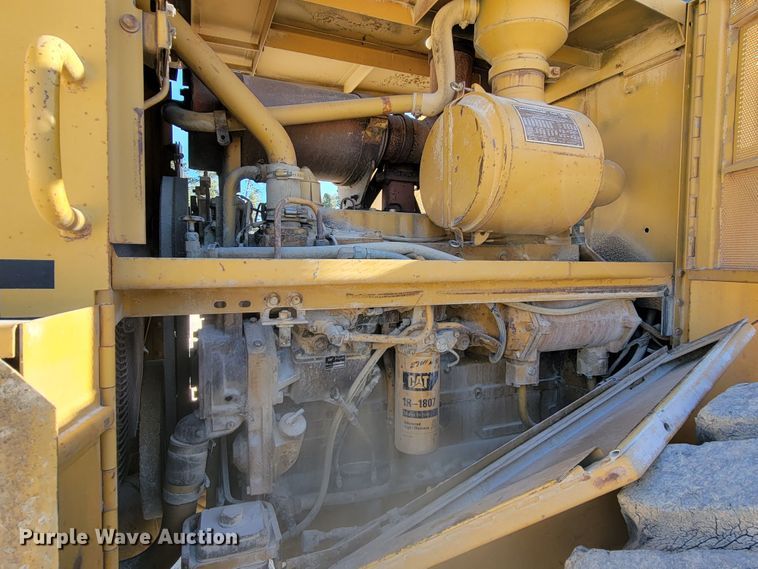 image for item LL9644 1989 Caterpillar 966E  wheel loader