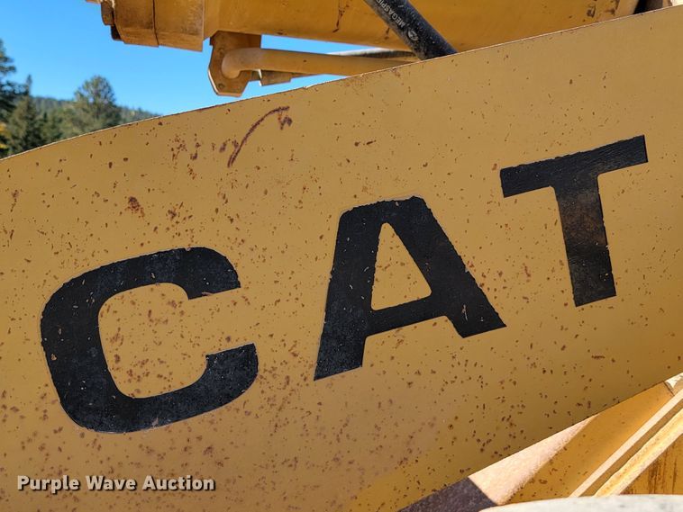 image for item LL9644 1989 Caterpillar 966E  wheel loader