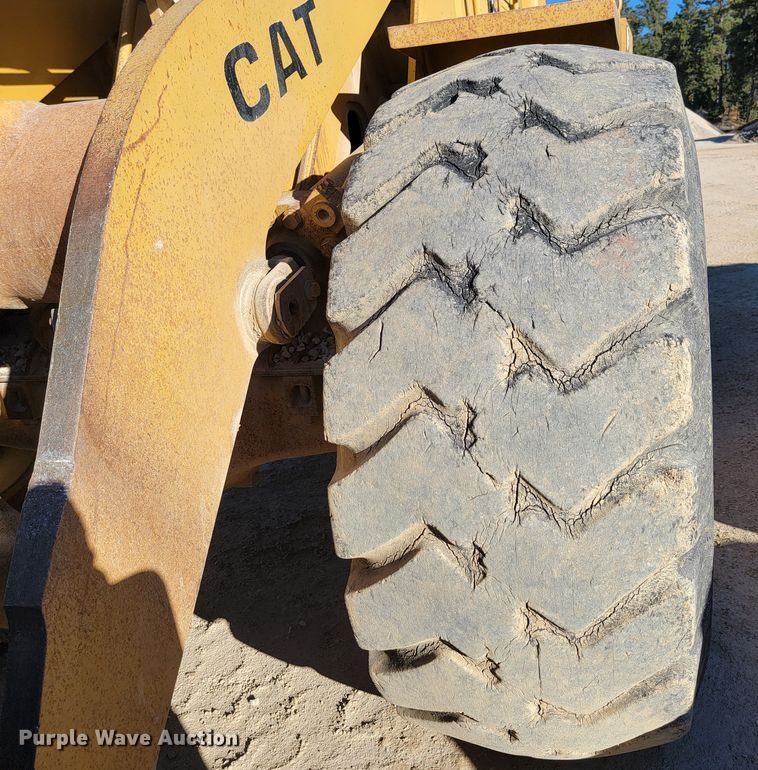 image for item LL9644 1989 Caterpillar 966E  wheel loader