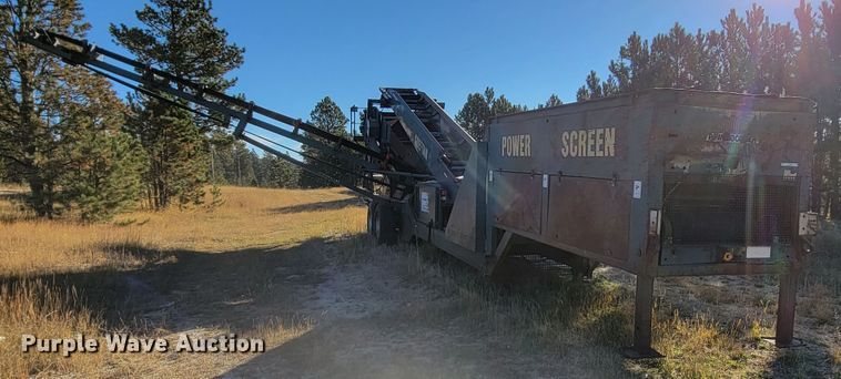 image for item LL9645 Powerscreen Chieftain  screening plant